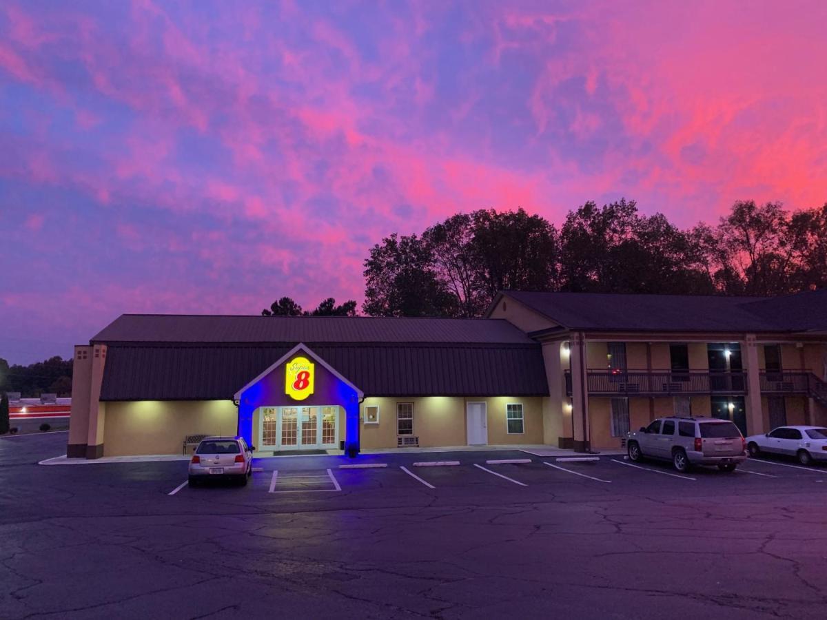 Super Inn & Suites Carrollton,West Georgia Exterior photo